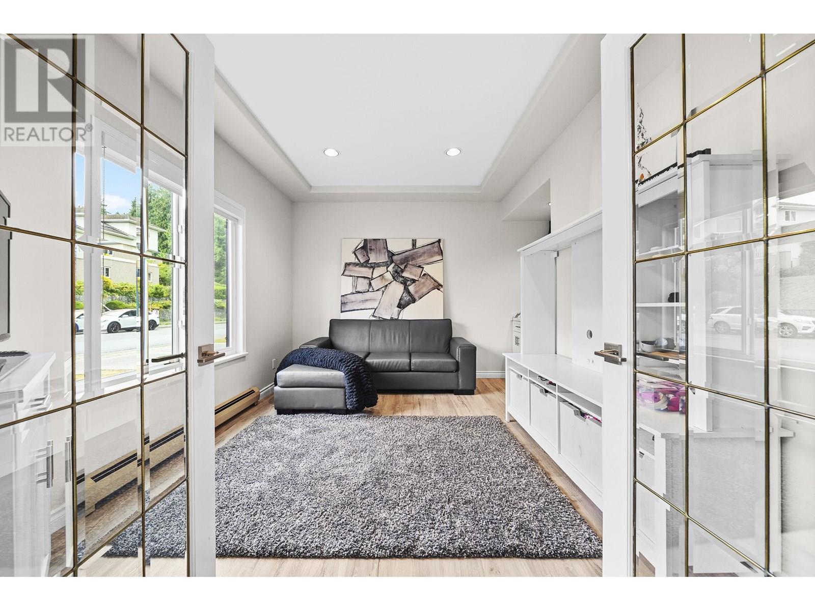 Property at 2288 LECLAIR DRIVE image 4