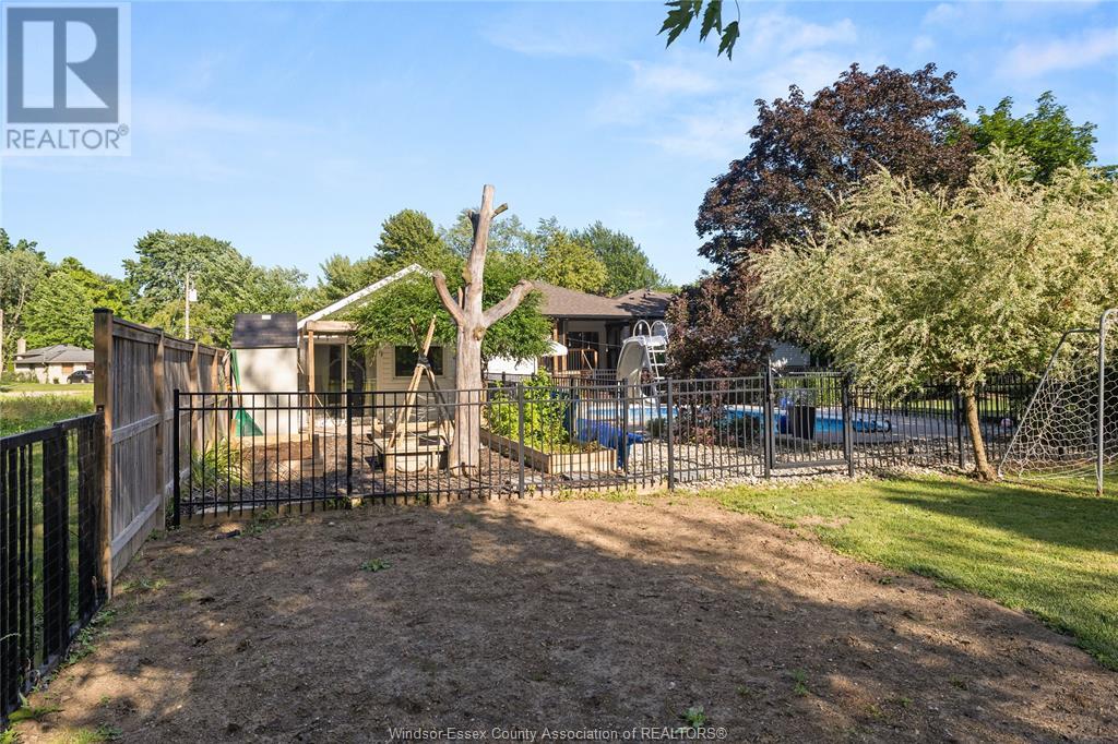 4259 Roseland Drive East, Windsor, Ontario  N9G 1Y6 - Photo 45 - 25016008