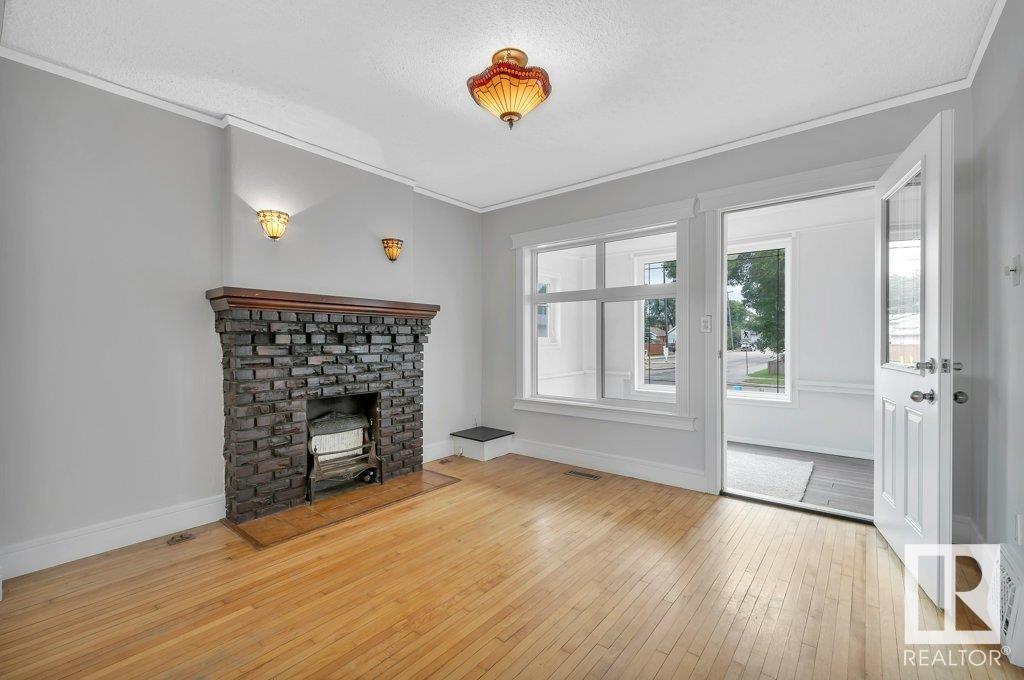 Property at 11503 86 ST NW image 5