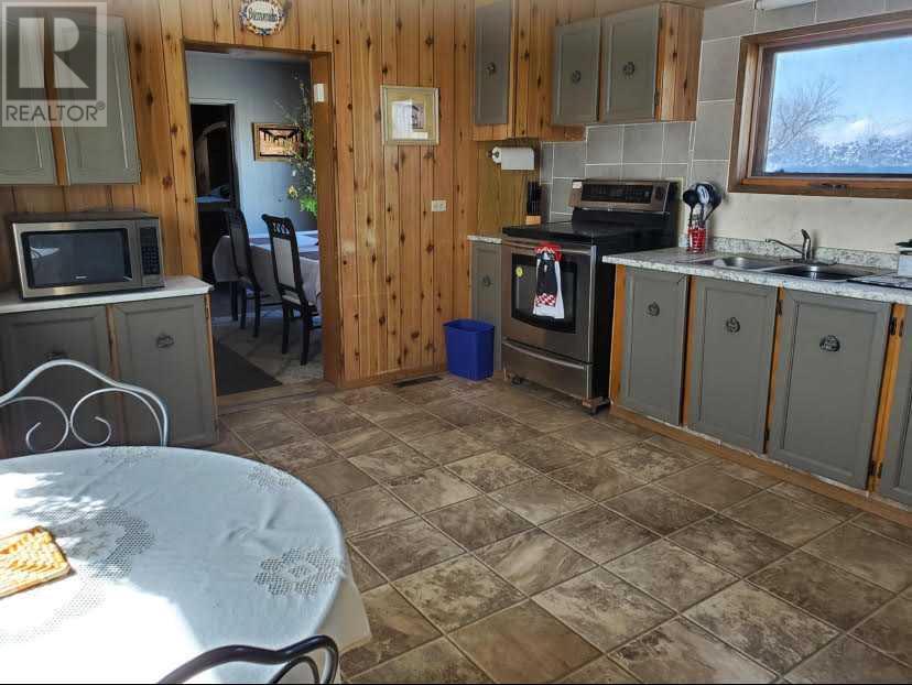 142043b Rr254, Rural Willow Creek No. 26, Alberta  T0L 1Z0 - Photo 4 - A2232515