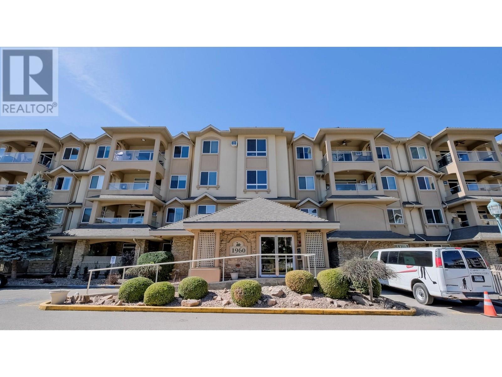 1960 Enterprise Way Unit# 408, Kelowna, British Columbia  V1Y 9S5 - Photo 2 - 10353521