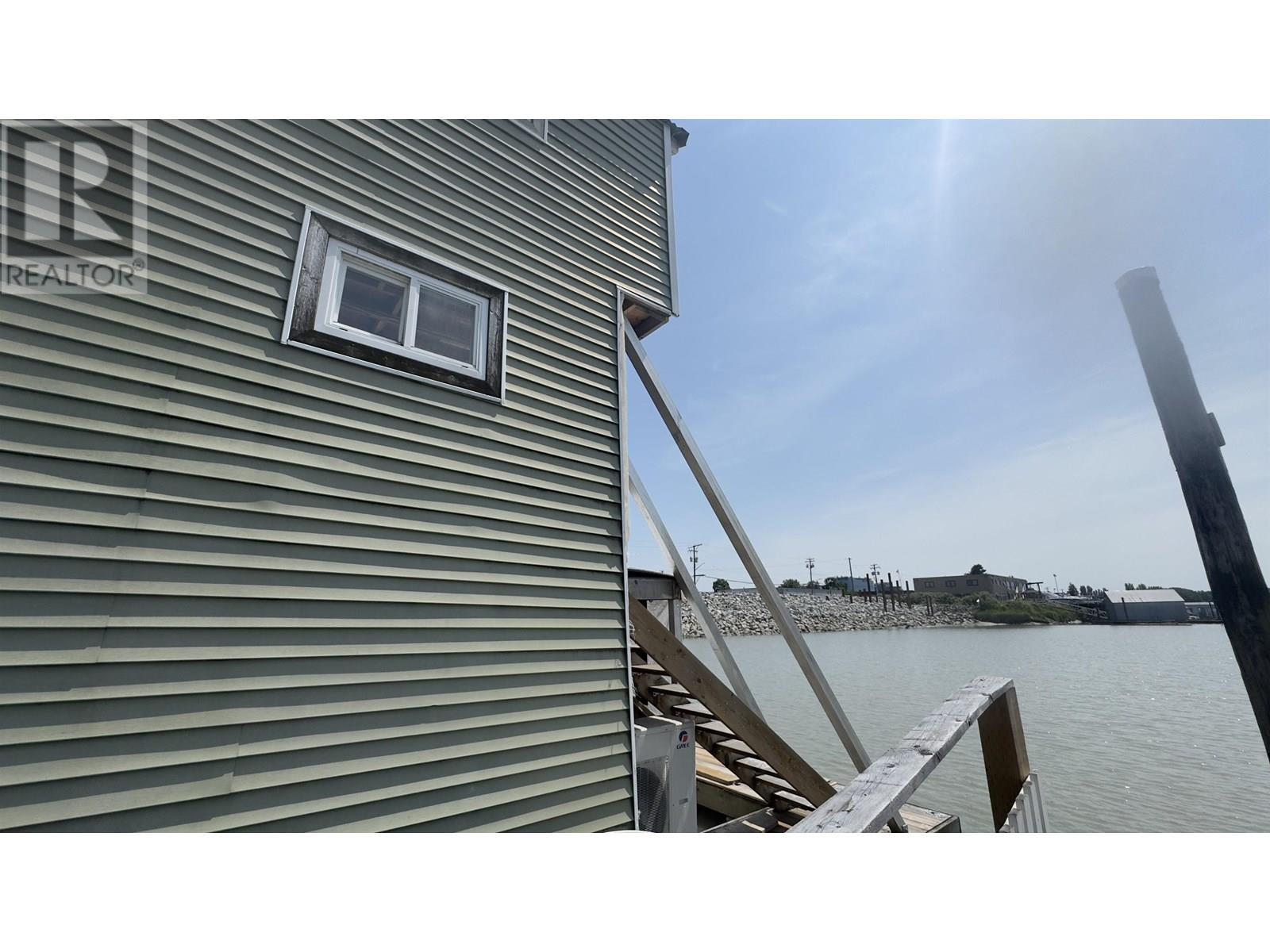 111 8191 River Road, Richmond, British Columbia  V6X 1X8 - Photo 2 - R3000977