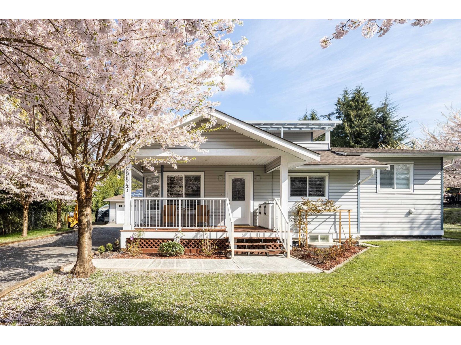 Property at 29847 DEWDNEY TRUNK ROAD image 3