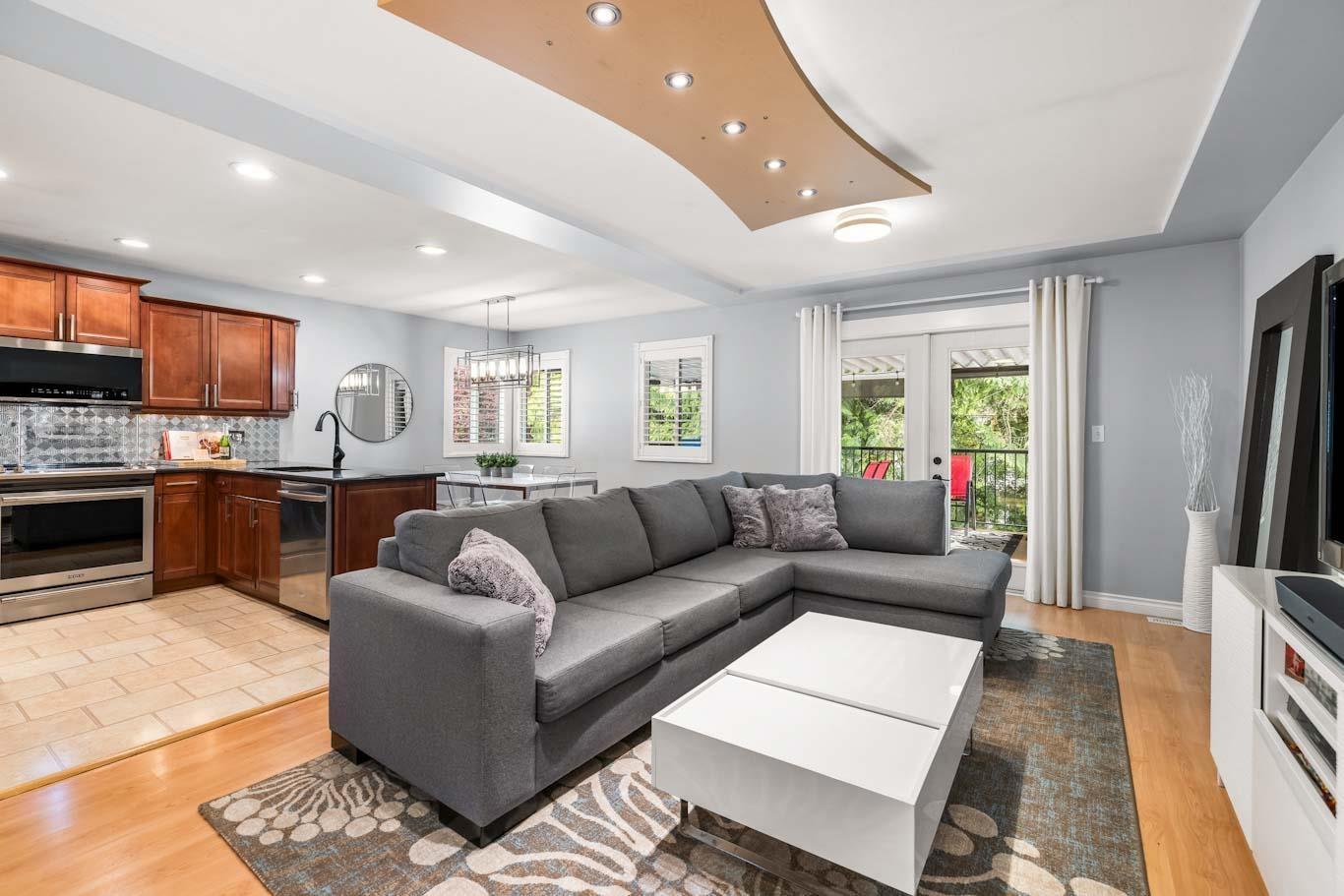 Property at 21447 90A AVENUE image 3