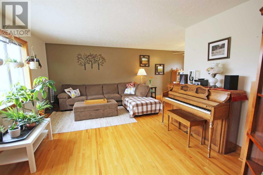 Property at 3419 Kerry Park Road SW image 4