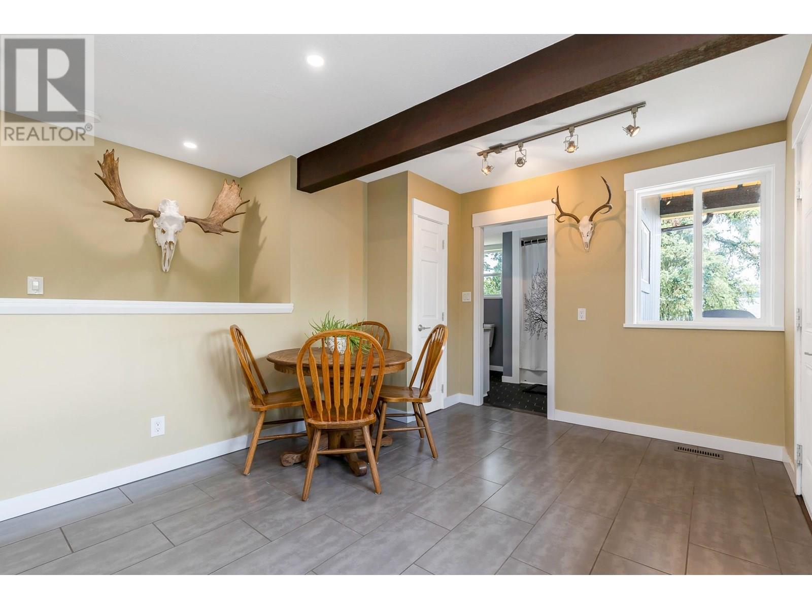 20214 Wanstead Street, Maple Ridge, British Columbia  V2X 1H8 - Photo 10 - R3019250