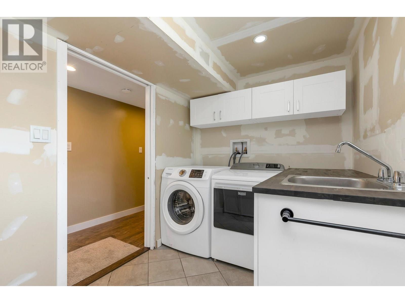 20214 Wanstead Street, Maple Ridge, British Columbia  V2X 1H8 - Photo 22 - R3019250