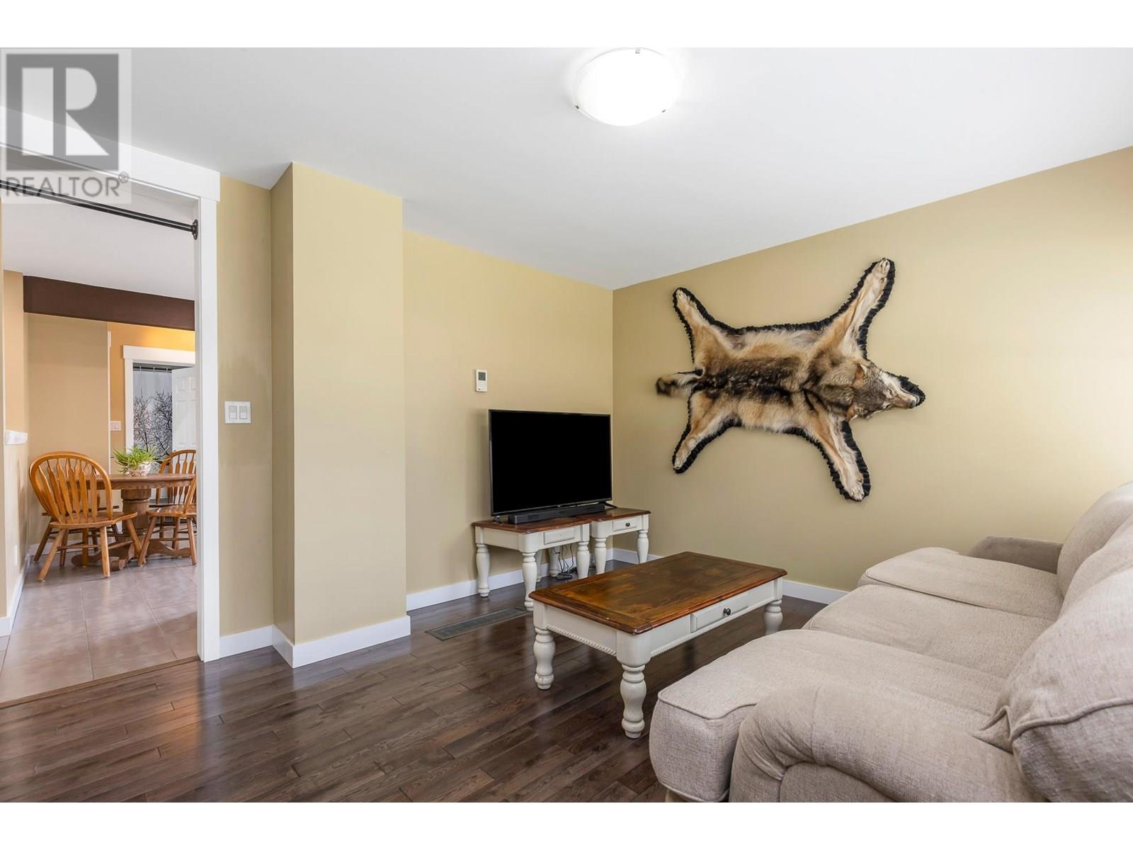 20214 Wanstead Street, Maple Ridge, British Columbia  V2X 1H8 - Photo 12 - R3019250