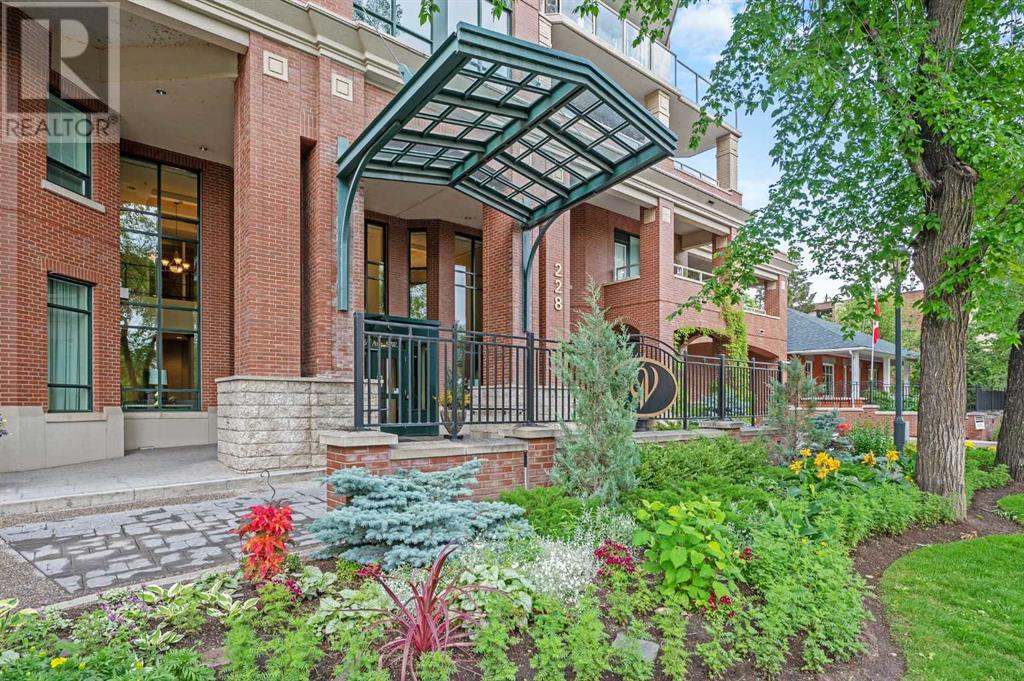 Property at 201, 228 26 Avenue SW image 2