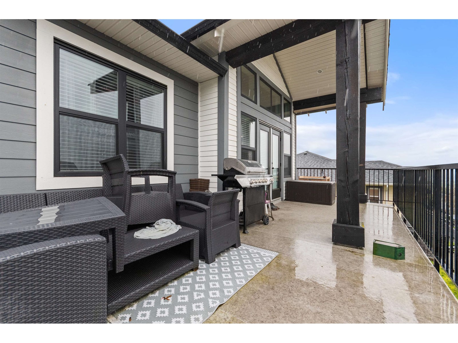 Property at 51074 ZANDER PLACE image 3
