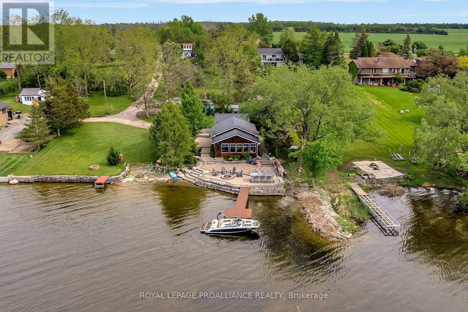 Property at 441B MASSASSAUGA ROAD image 2