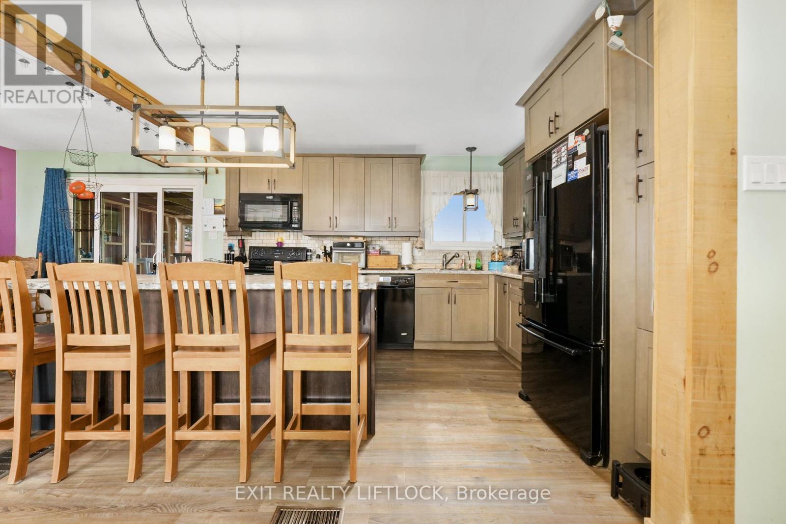 Property at 1688 TARA ROAD image 4
