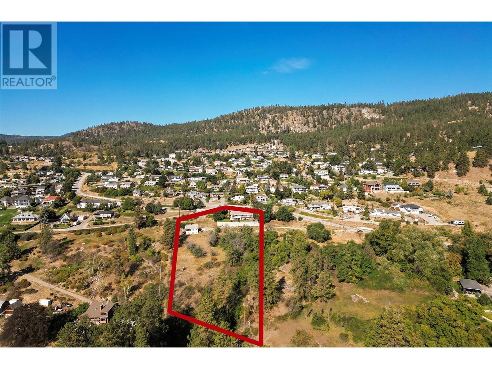 4649 Princeton Avenue, Peachland, British Columbia