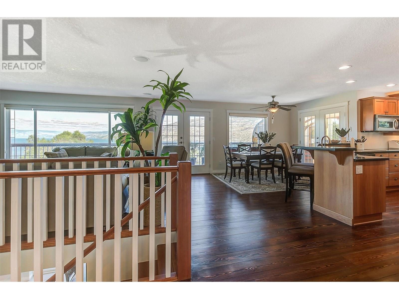 4649 Princeton Avenue, Peachland, British Columbia  V0H 1X7 - Photo 58 - 10353595