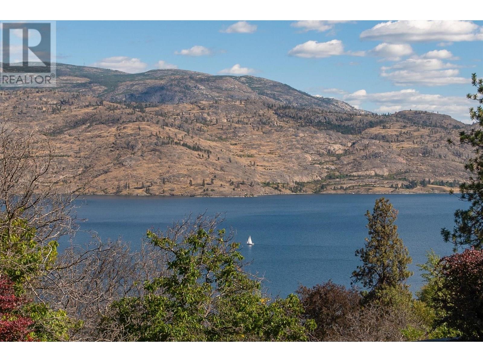 4649 Princeton Avenue, Peachland, British Columbia  V0H 1X7 - Photo 70 - 10353595