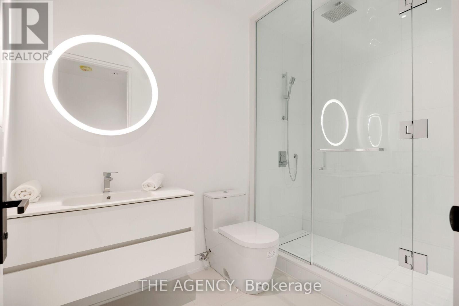 2048 Ardleigh Road, Oakville (Fd Ford), Ontario  L6J 4W8 - Photo 33 - W12239192