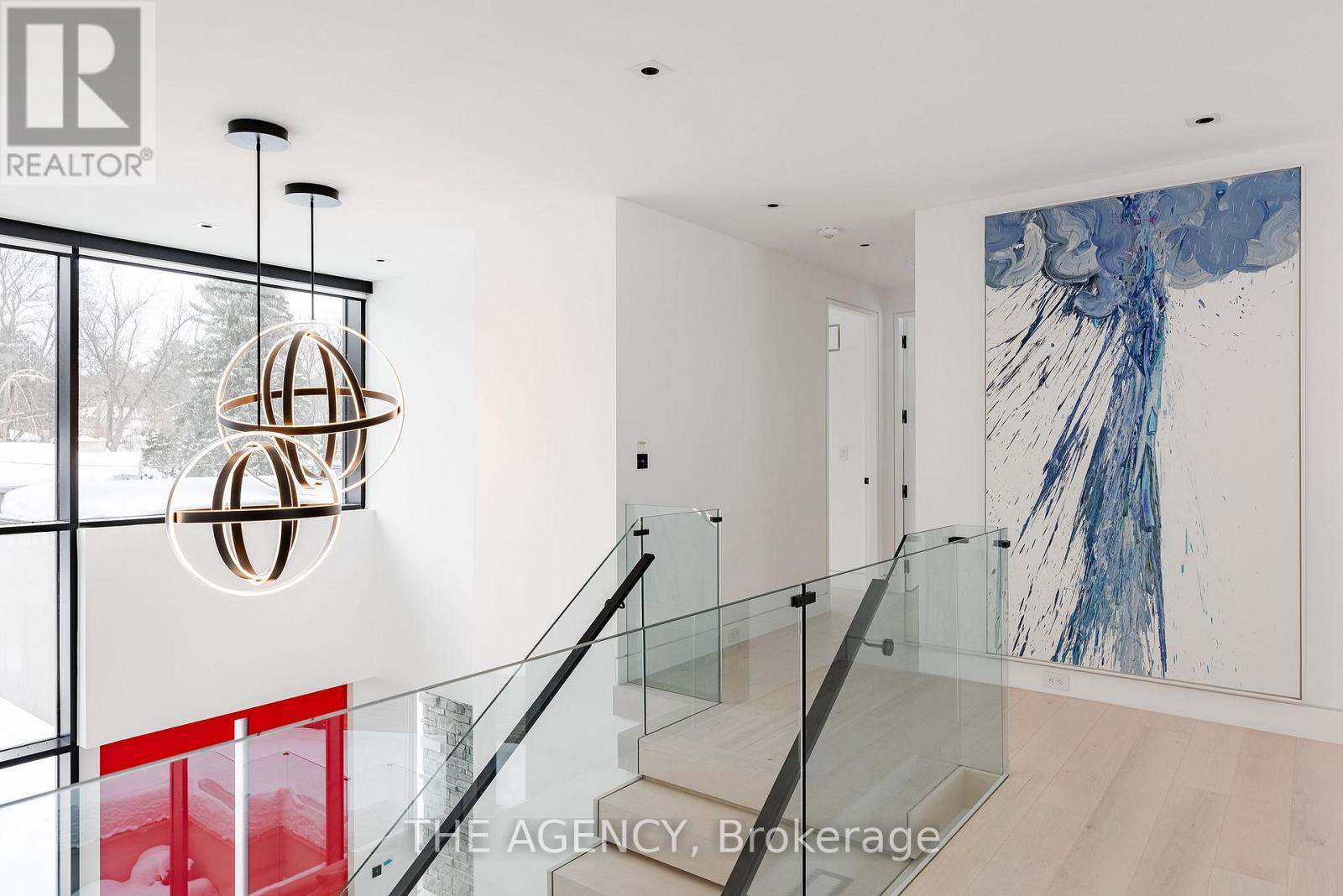 2048 Ardleigh Road, Oakville (Fd Ford), Ontario  L6J 4W8 - Photo 45 - W12239192