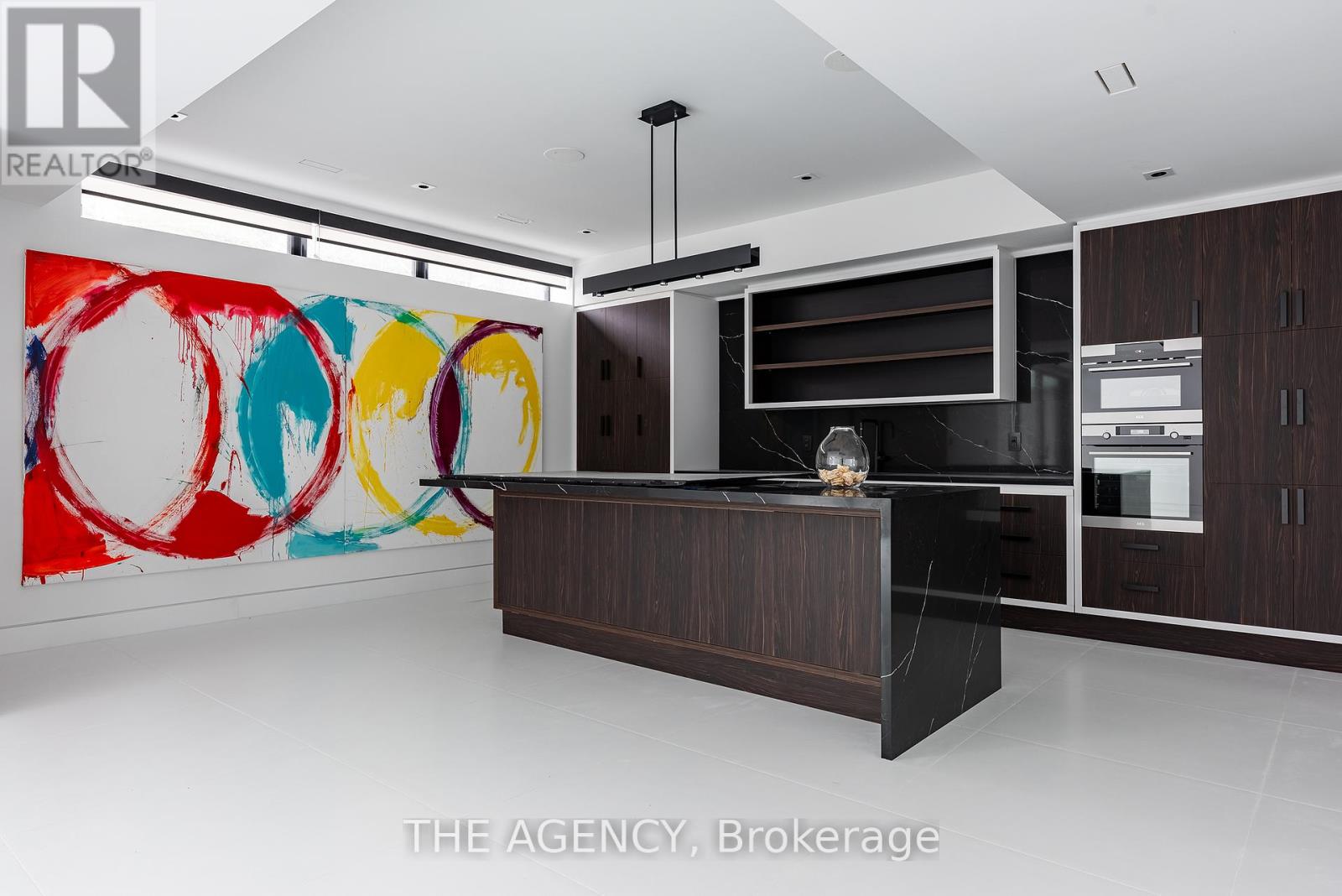 2048 Ardleigh Road, Oakville (Fd Ford), Ontario  L6J 4W8 - Photo 36 - W12239192