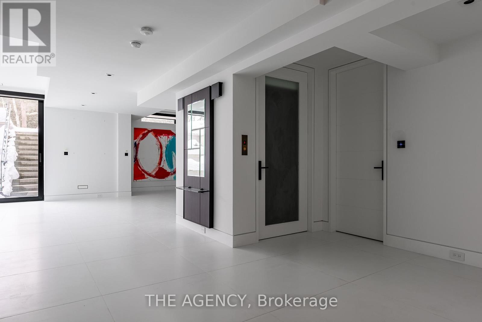 2048 Ardleigh Road, Oakville (Fd Ford), Ontario  L6J 4W8 - Photo 37 - W12239192