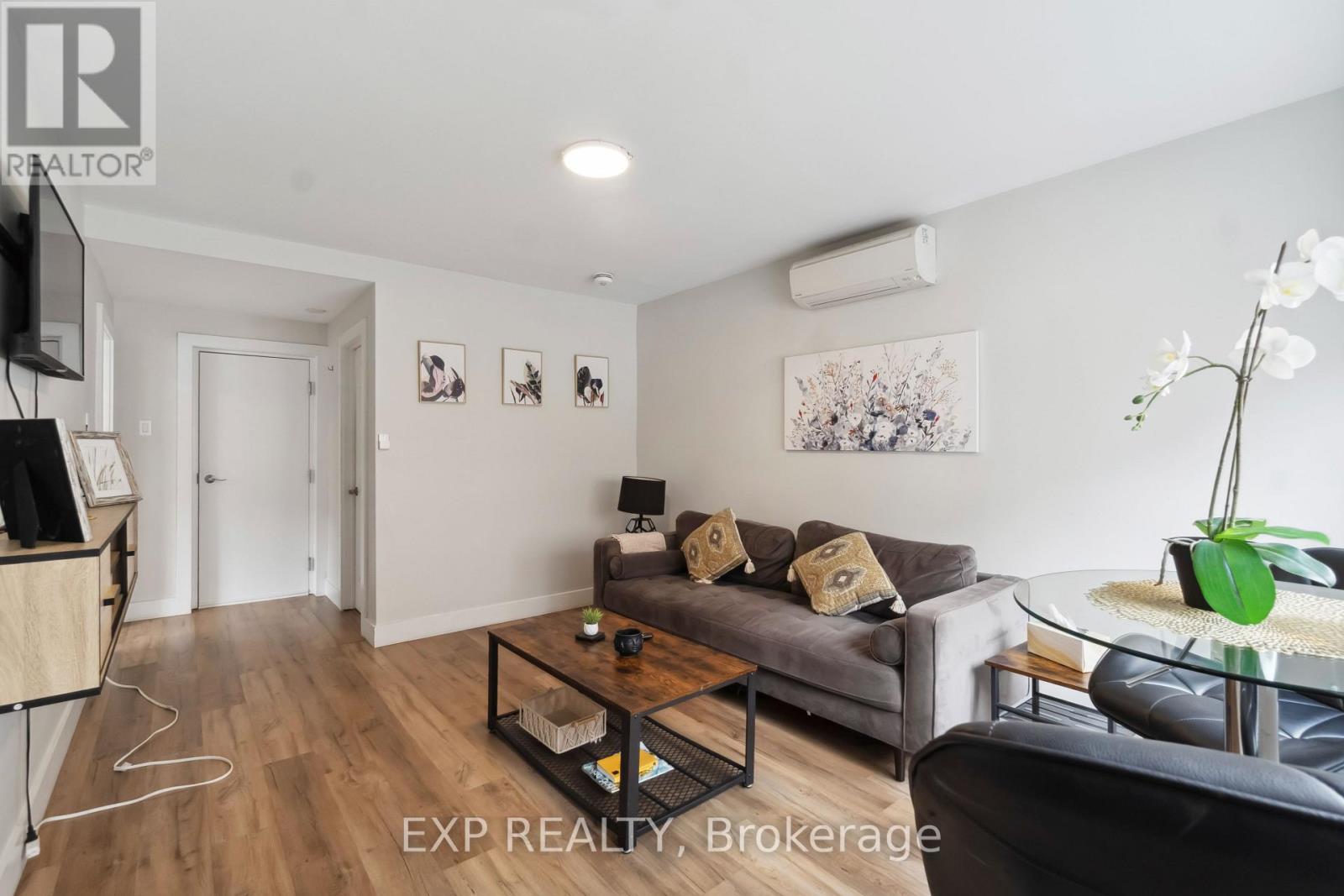 184 Murray Street, Ottawa, Ontario  K1N 5M8 - Photo 6 - X12242901