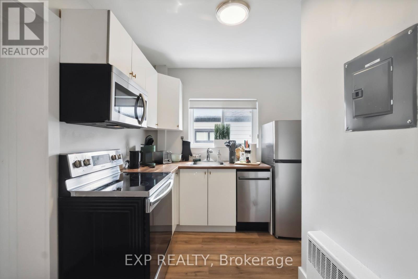 184 Murray Street, Ottawa, Ontario  K1N 5M8 - Photo 7 - X12242901
