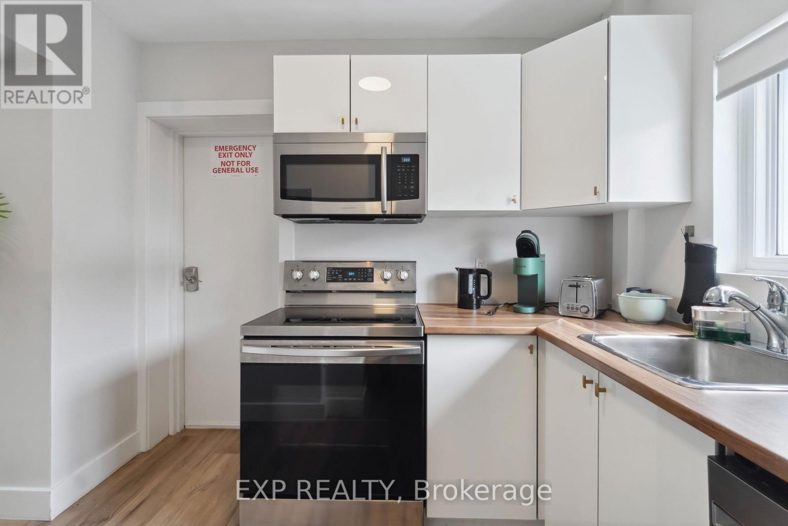 184 Murray Street, Ottawa, Ontario  K1N 5M8 - Photo 9 - X12242901