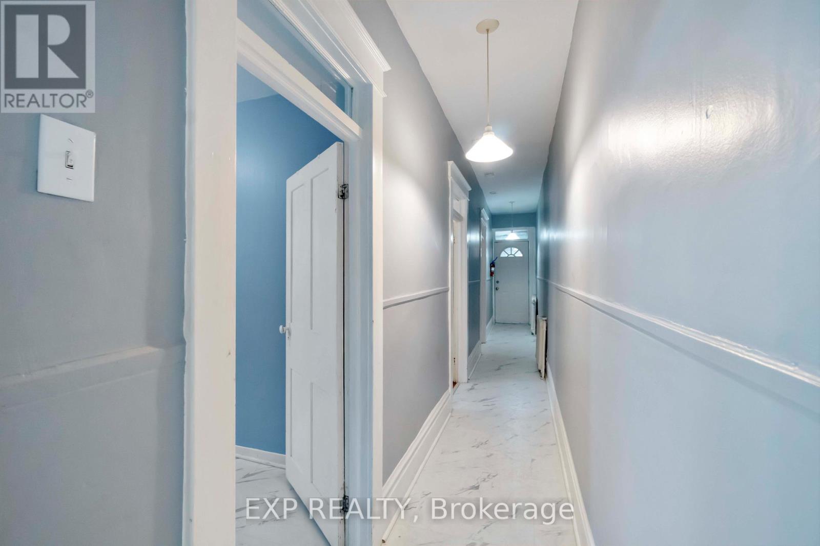 257 St Andrew Street, Ottawa, Ontario  K1N 5G8 - Photo 14 - X12242910