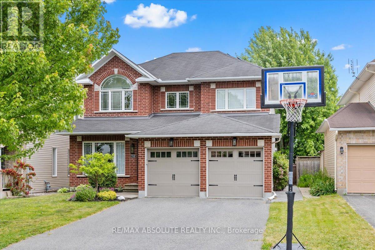 Property at 112 MUSKEGO CRESCENT image 1
