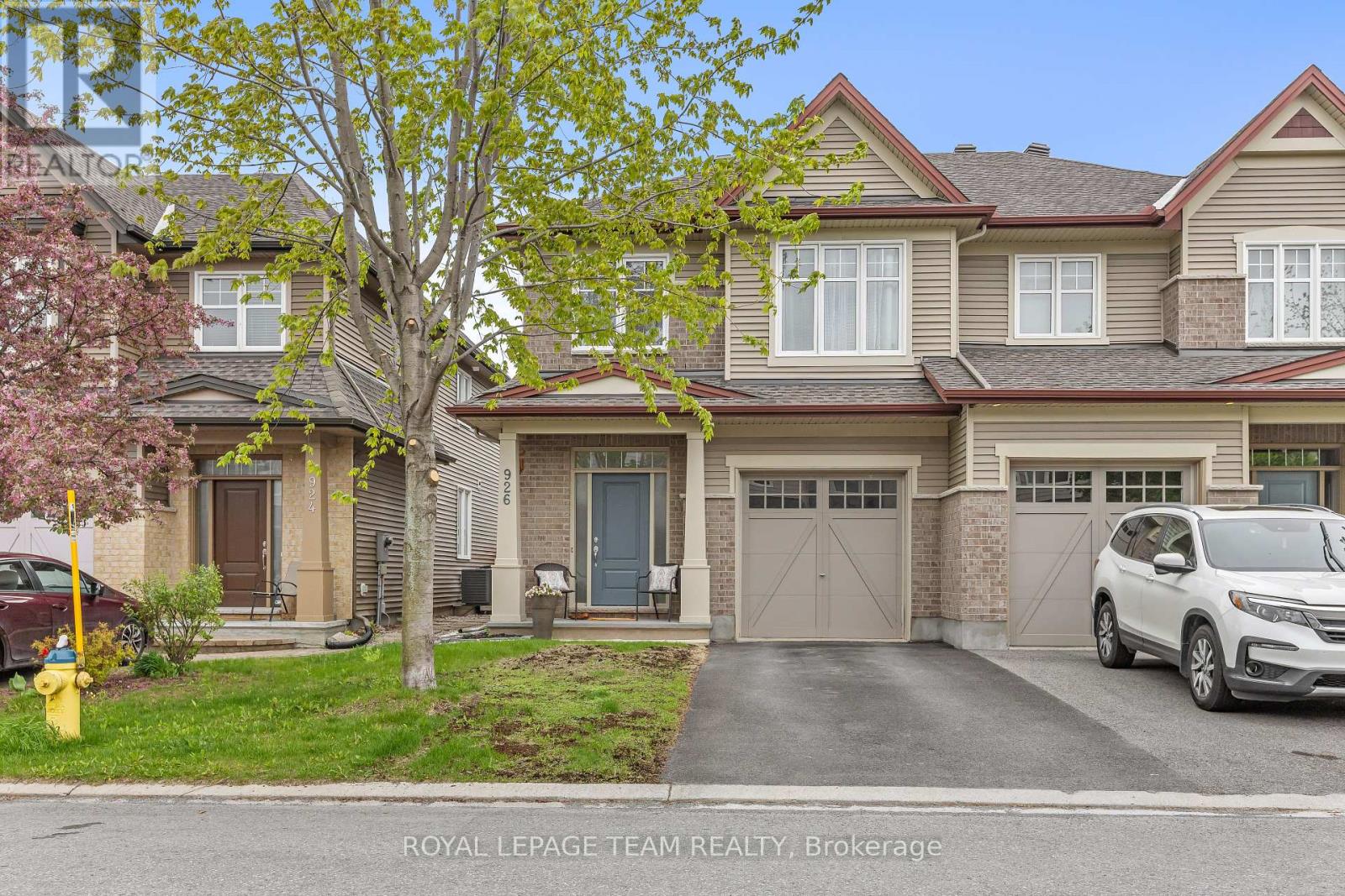 Property at 926 BUNCHBERRY WAY image 1