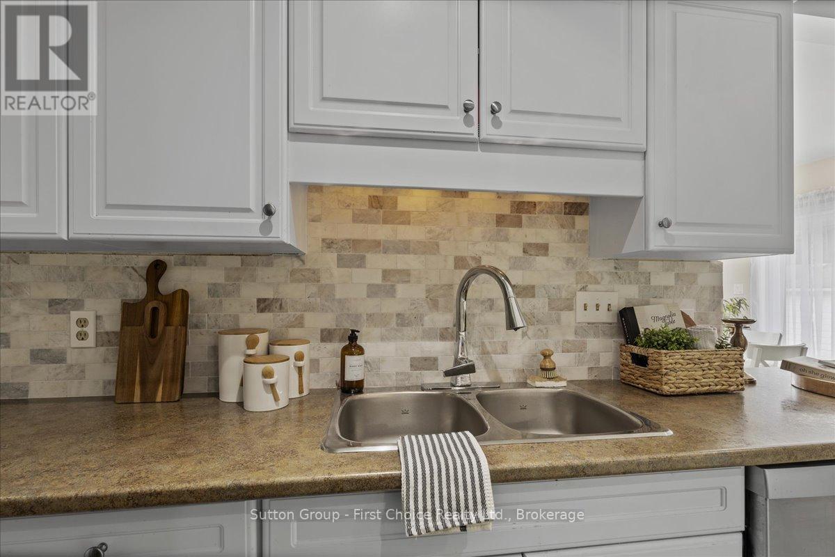 113 Whitelock Street S, Stratford, Ontario  N5A 1T2 - Photo 14 - X12242936