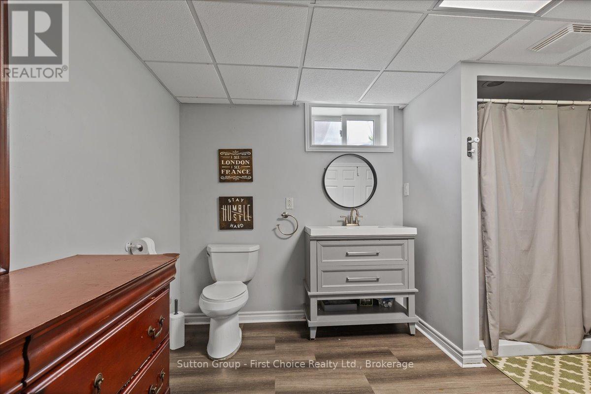 113 Whitelock Street S, Stratford, Ontario  N5A 1T2 - Photo 35 - X12242936