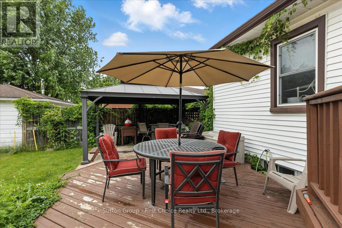 113 Whitelock Street S, Stratford, Ontario  N5A 1T2 - Photo 44 - X12242936