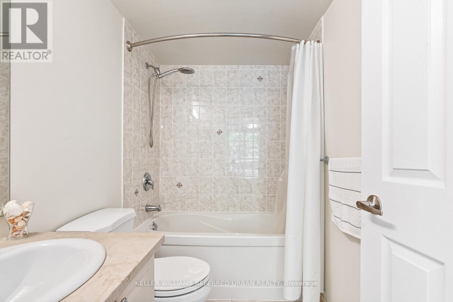 211 - 35 Hollywood Avenue, Toronto, Ontario  M2N 0A9 - Photo 23 - C12242968