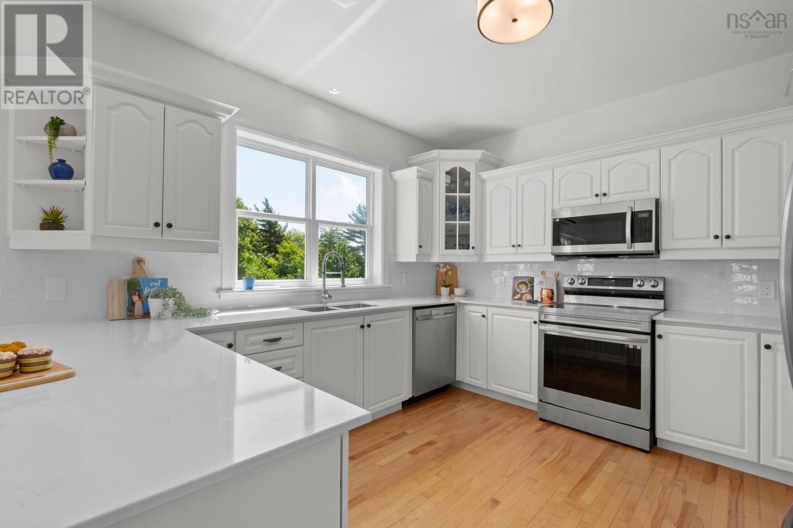 37 Equine Court, Hammonds Plains, Nova Scotia  B4B 2B1 - Photo 17 - 202515644