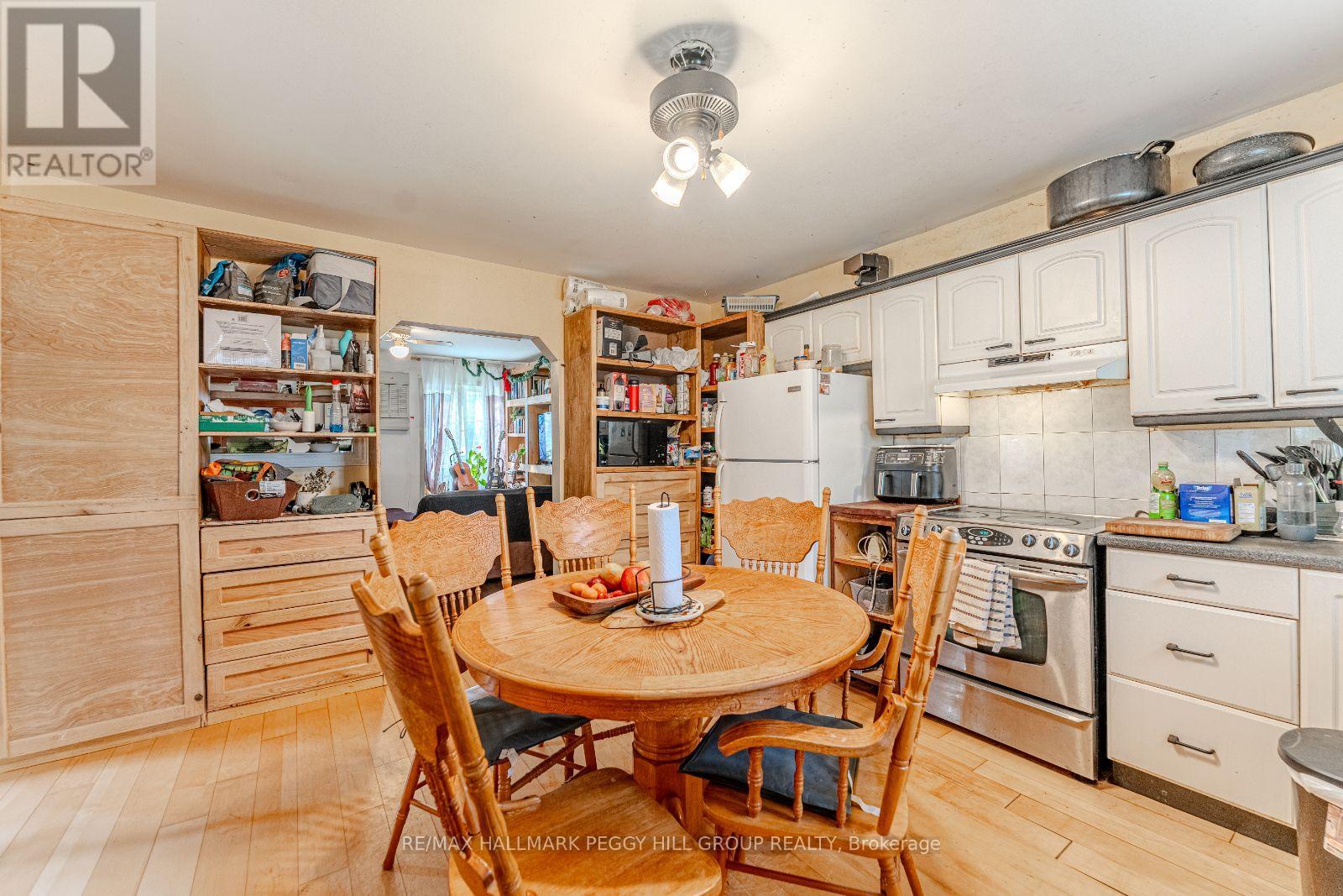 Property at 2203 MARGS LANE image 5