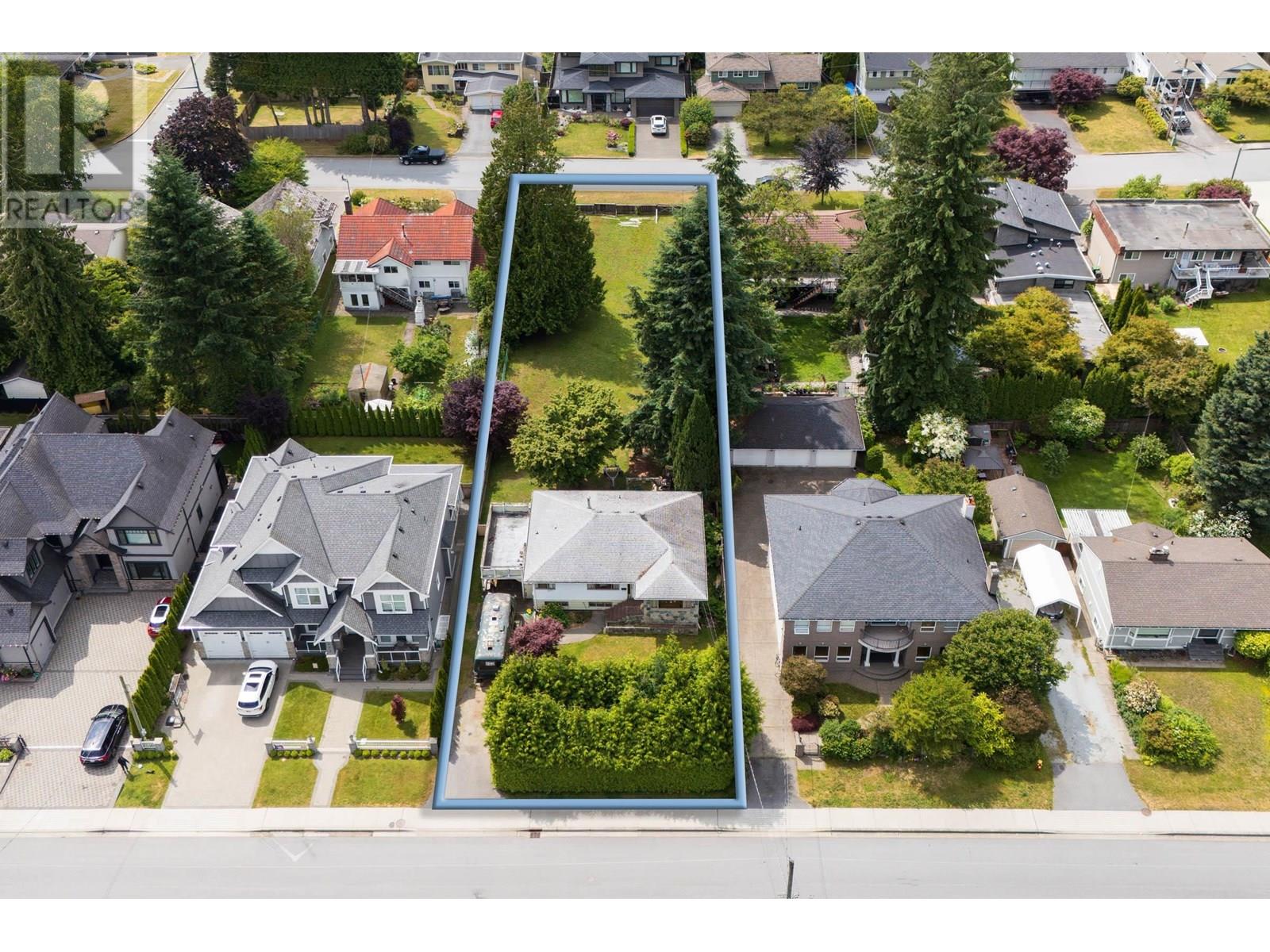 Property at 892 MACINTOSH STREET image 3