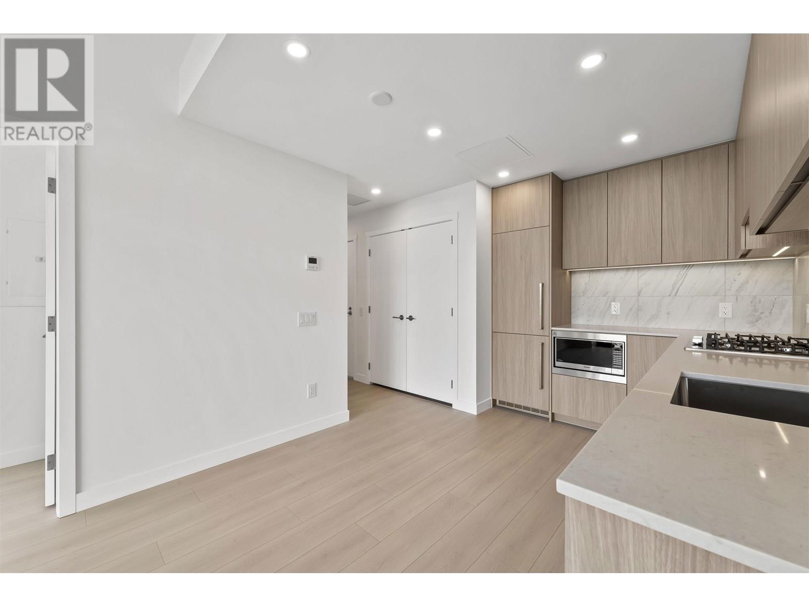 1209 626 Claremont Street, Coquitlam, British Columbia  V3J 3T4 - Photo 8 - R3019599