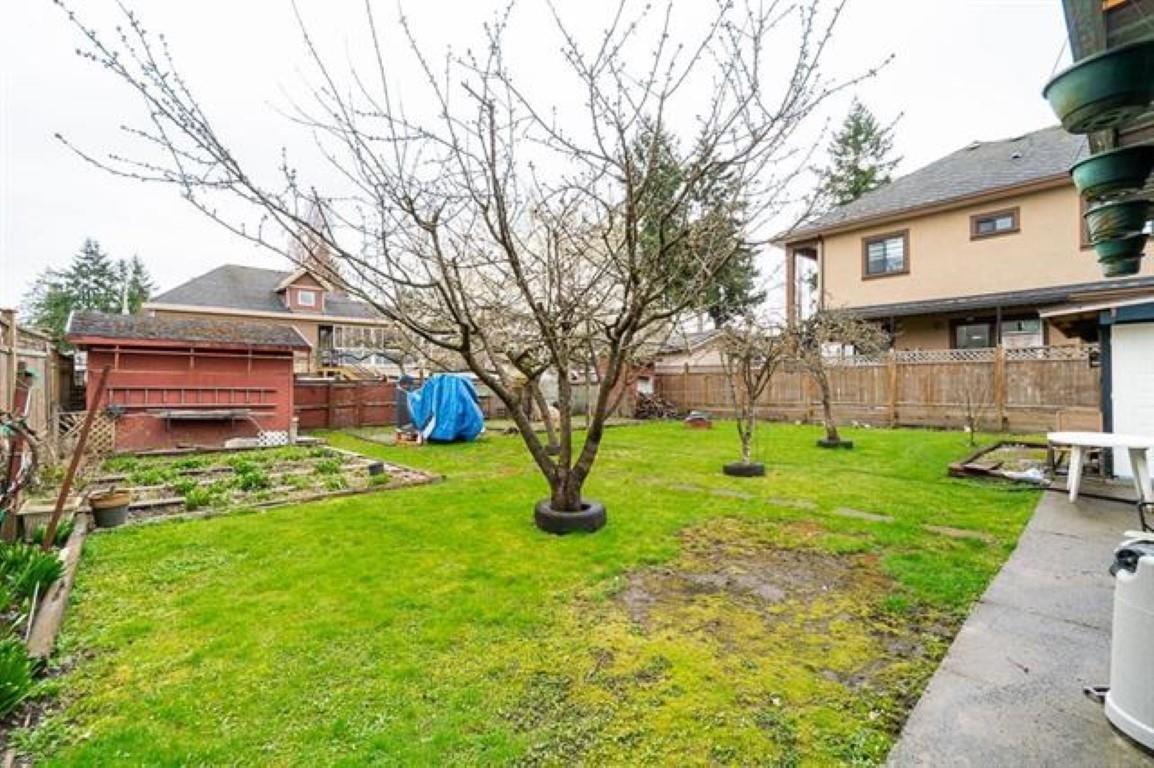 Property at 10286 148A STREET image 5