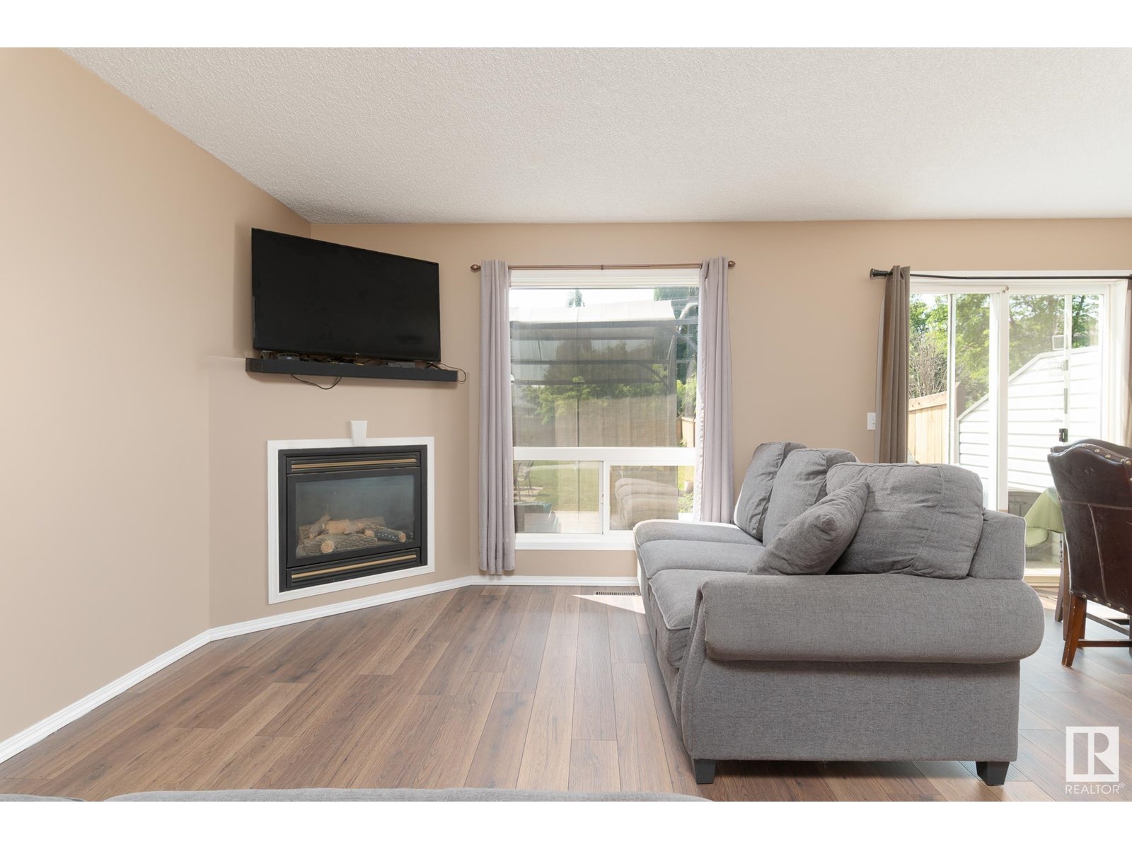 Property at 15 NOAH CL image 5