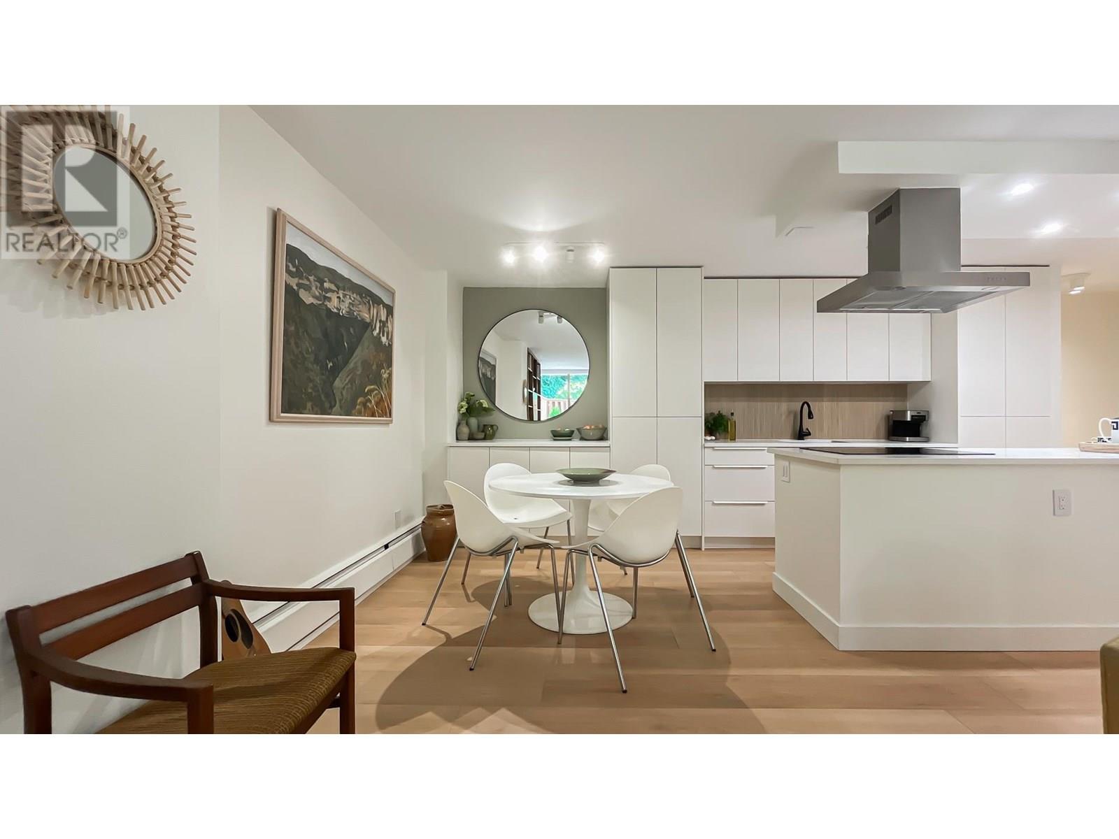 102 2016 Fullerton Avenue, North Vancouver, British Columbia  V7P 3E6 - Photo 4 - R3018983