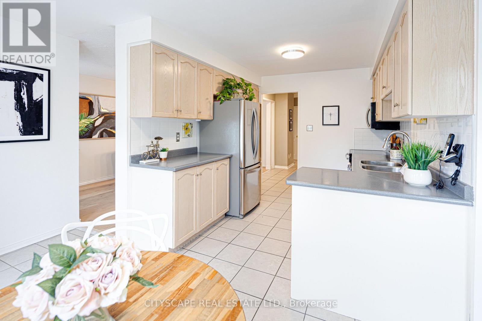 1113 Gossamer Drive, Pickering (Liverpool), Ontario  L1X 2T7 - Photo 14 - E12241454