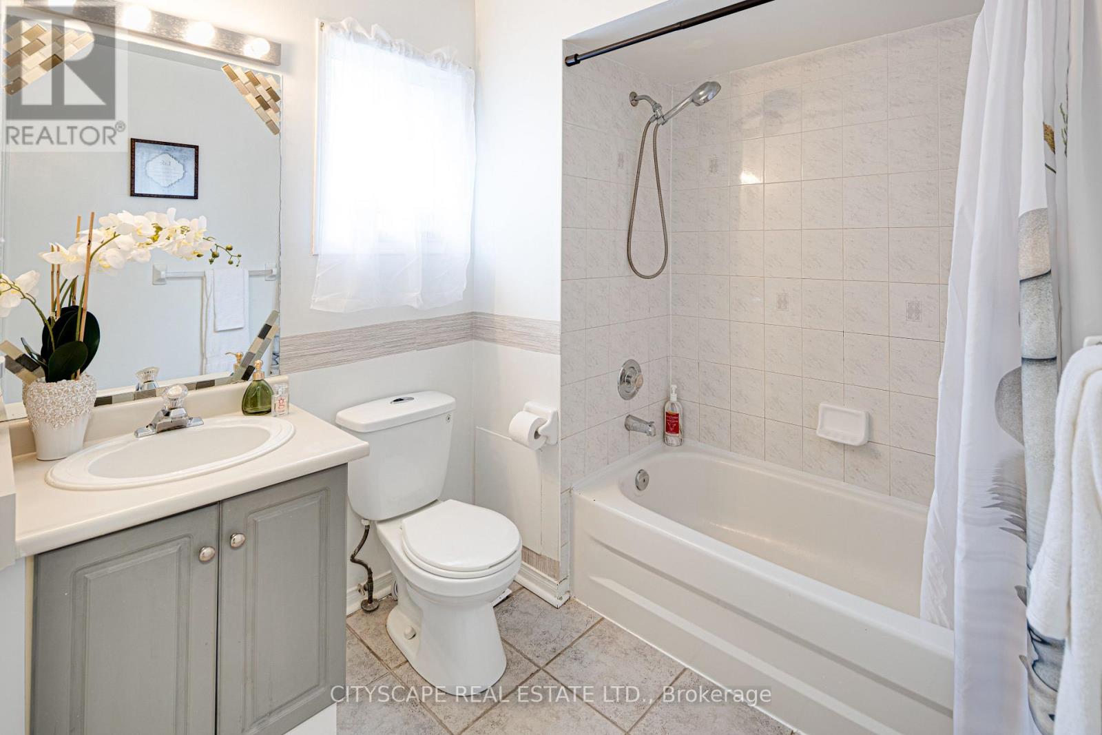 1113 Gossamer Drive, Pickering (Liverpool), Ontario  L1X 2T7 - Photo 32 - E12241454