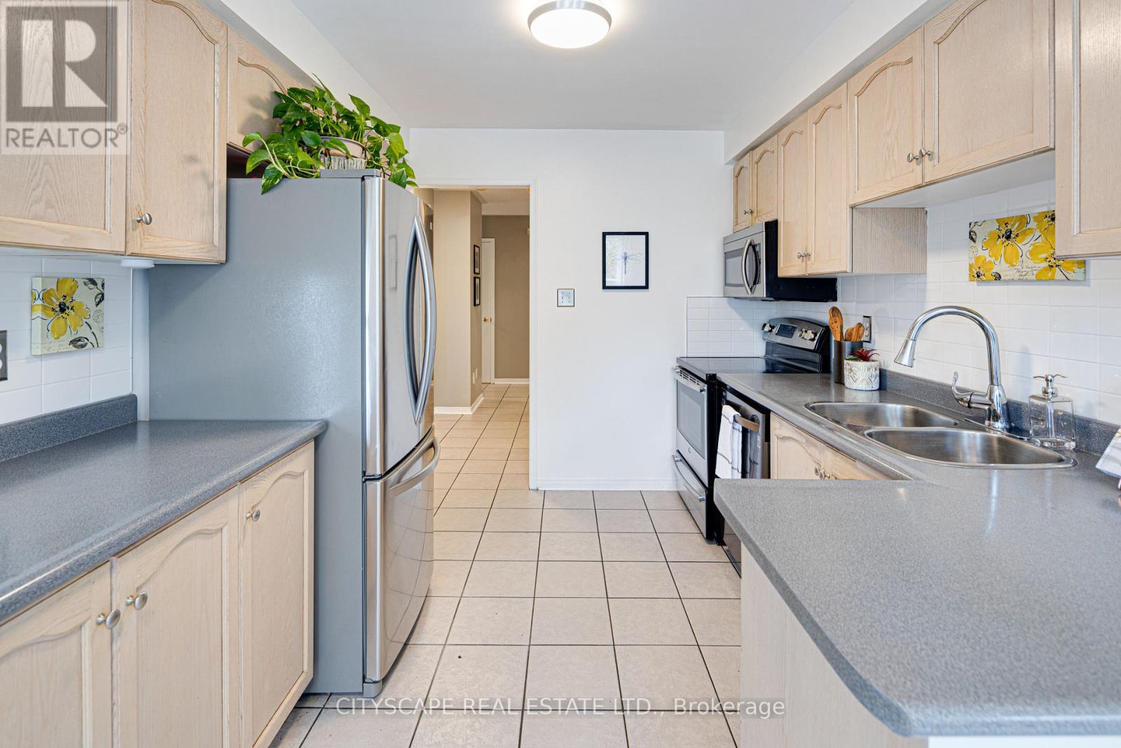 1113 Gossamer Drive, Pickering (Liverpool), Ontario  L1X 2T7 - Photo 15 - E12241454