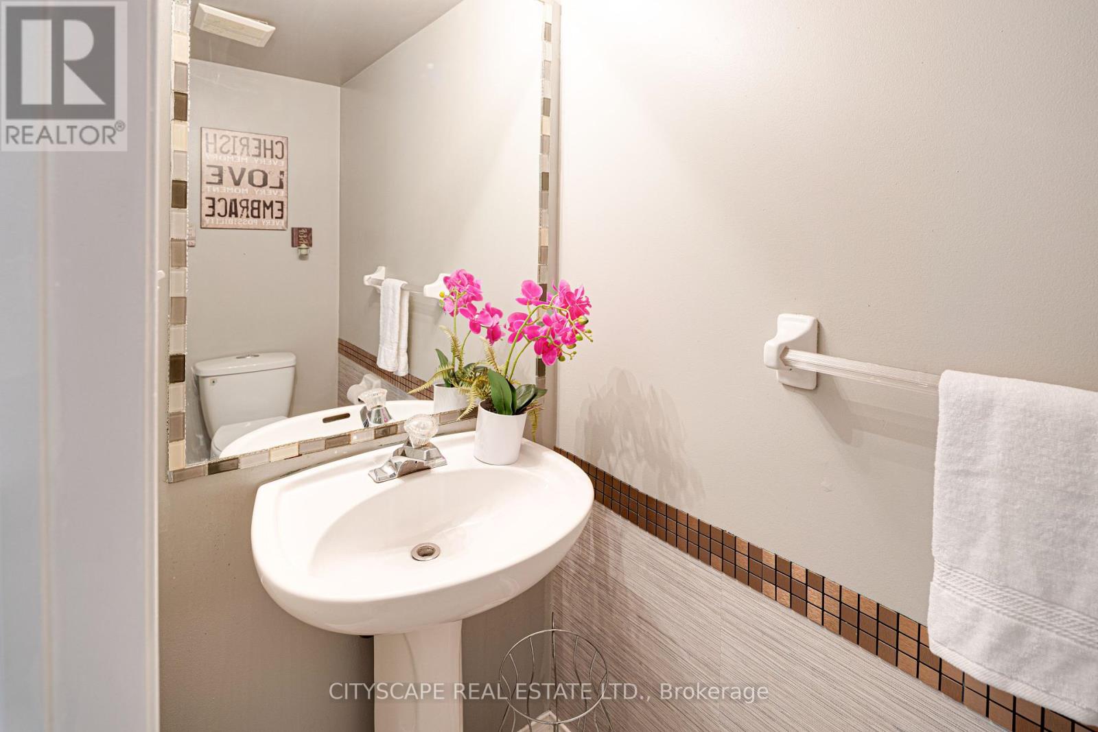 1113 Gossamer Drive, Pickering (Liverpool), Ontario  L1X 2T7 - Photo 22 - E12241454