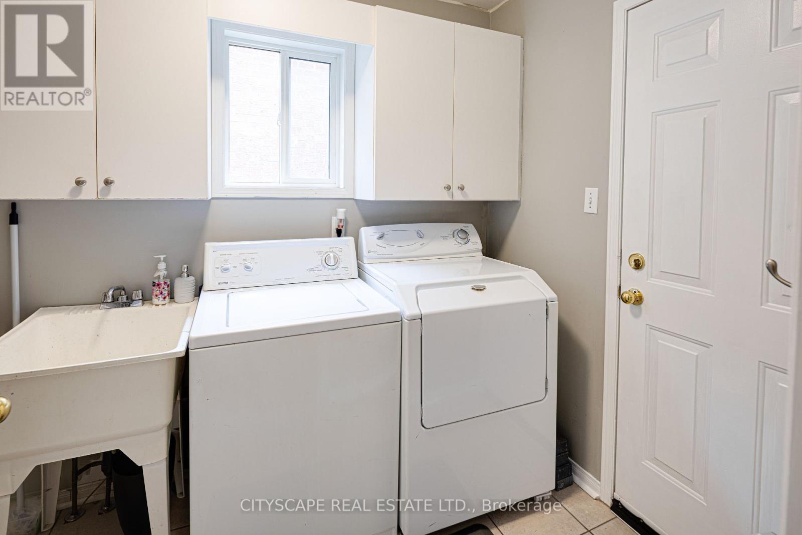 1113 Gossamer Drive, Pickering (Liverpool), Ontario  L1X 2T7 - Photo 23 - E12241454
