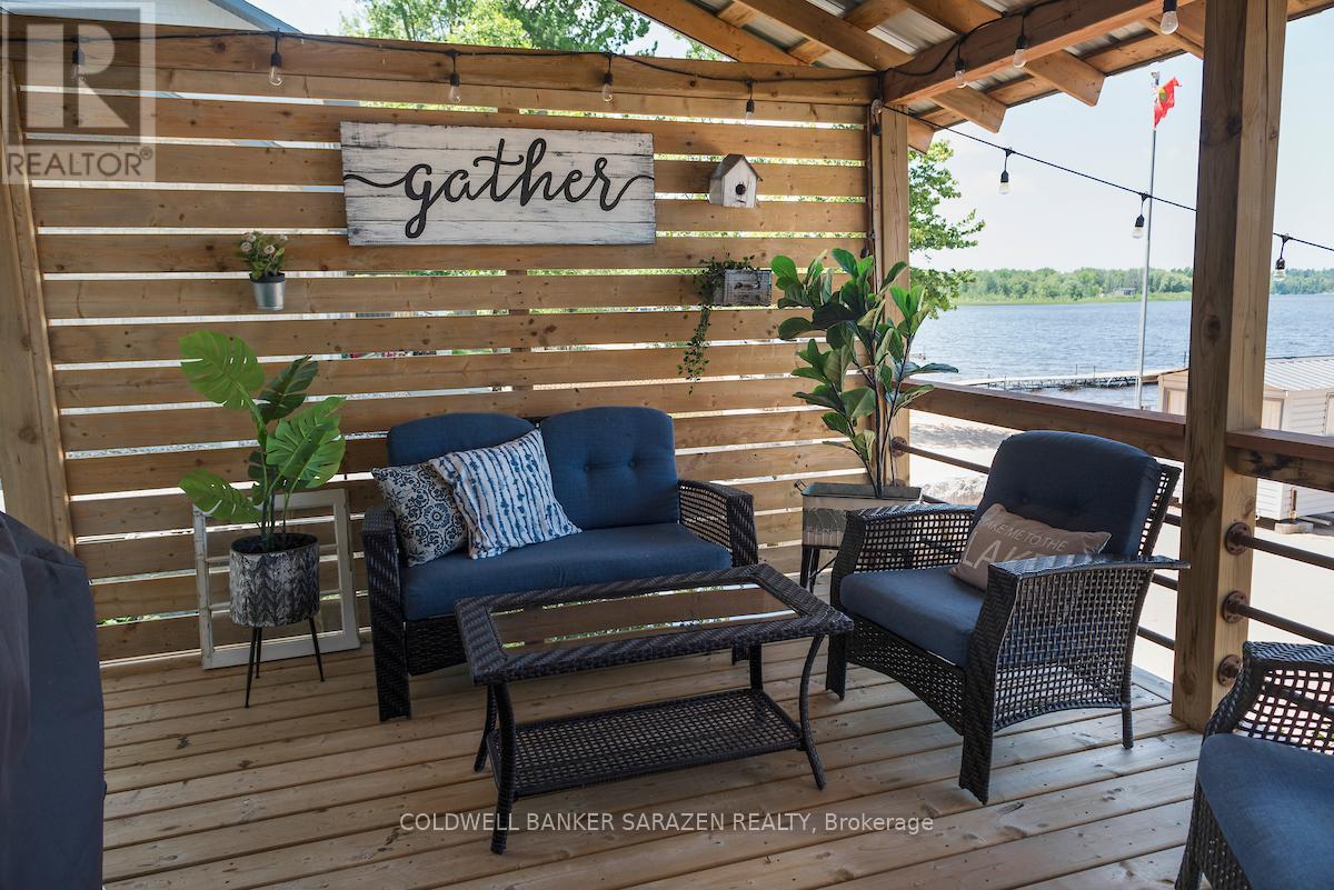 637 Mcewen Lane, Horton, Ontario  K7V 3Z8 - Photo 4 - X12243085