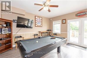 9268 Lundys Lane, Niagara Falls (Forestview), Ontario  L2H 0T5 - Photo 14 - X12243098