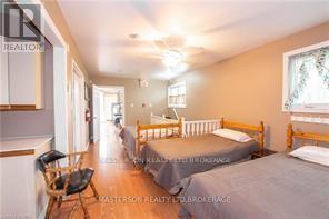9268 Lundys Lane, Niagara Falls (Forestview), Ontario  L2H 0T5 - Photo 19 - X12243098
