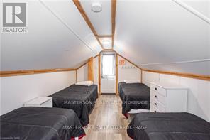 9208 Lundys Lane, Niagara Falls (Forestview), Ontario  L2H 0T5 - Photo 18 - X12243099
