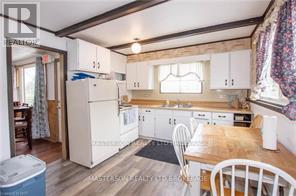 9208 Lundys Lane, Niagara Falls (Forestview), Ontario  L2H 0T5 - Photo 22 - X12243099